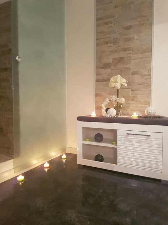 Отель Crispi Relax Рим Экстерьер фото